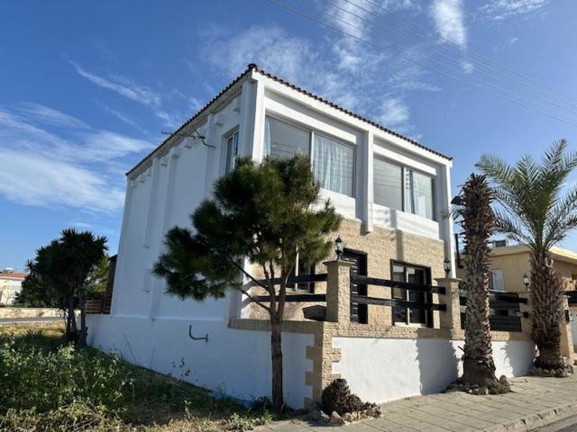 Villa Nikitas Konia Ngoại thất bức ảnh